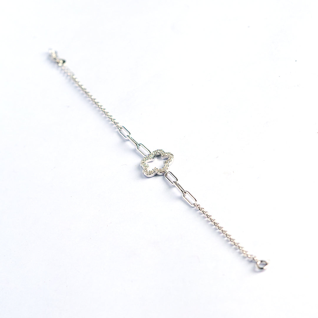 Silver Delicate Flower Link Bracelet