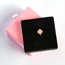 Radiant Balck MOP Ring