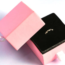 Solitaire Zigzag Band