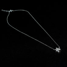 STERLING MAPLE LEAF MINIMALIST NECKLACE