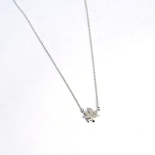 STERLING MAPLE LEAF MINIMALIST NECKLACE