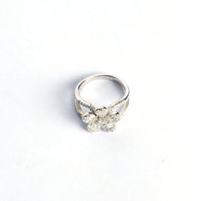 Sparkling Flower With Zircon Ring